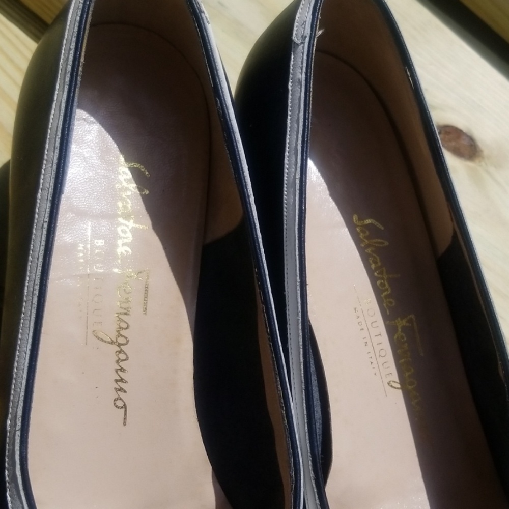 Shoes - Picture 3 of 8